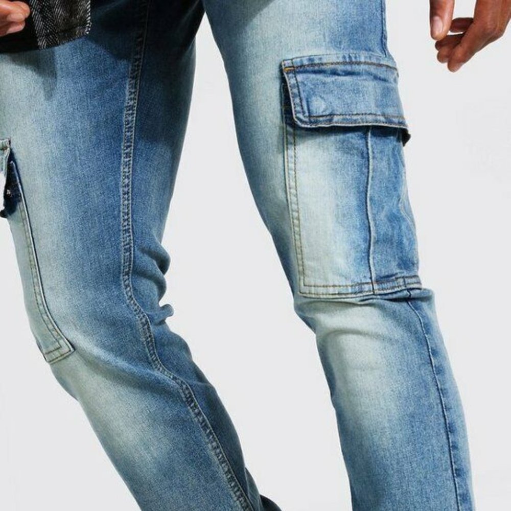 Man's 36/32 Light Blue Skinny Stretch Stacked Leg Cargo Jean